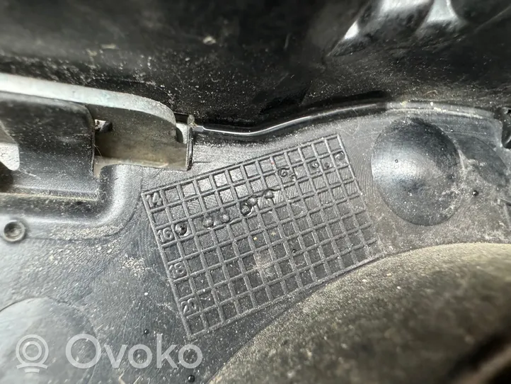 Volvo V40 Griglia superiore del radiatore paraurti anteriore 31425345