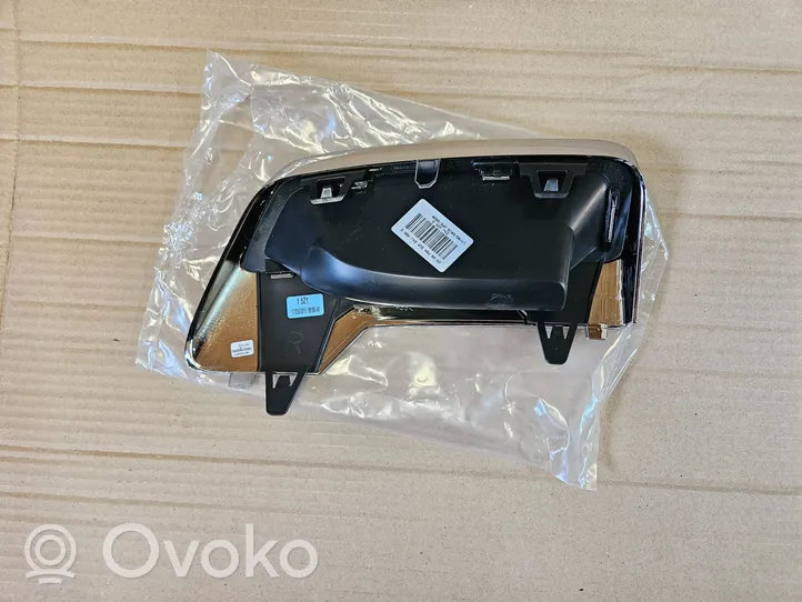 Peugeot 3008 II Embouts d'échappement 9811020877