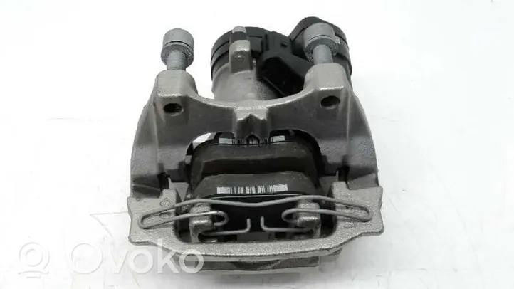 Seat Leon IV Supporto della pinza del freno posteriore 5WA615424