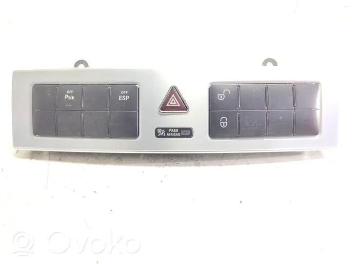 Mercedes-Benz CLC CL203 Interruttore/pulsante di controllo multifunzione 2038707210