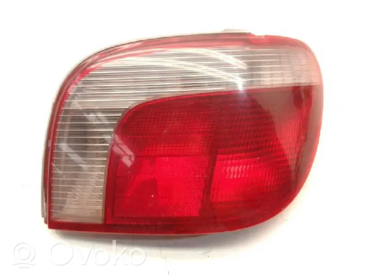 Toyota Yaris Verso Lampa tylna R1349