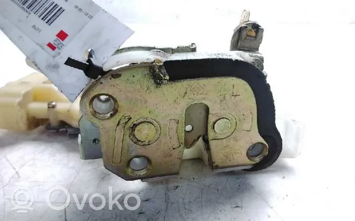 Toyota Yaris Verso Zamek drzwi przednich 60906000