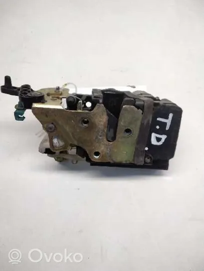 Daewoo Evanda Rear door lock 96225002