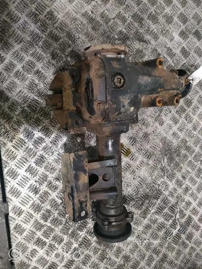 Nissan Terrano Mechanizm różnicowy przedni / Dyferencjał 3935162300