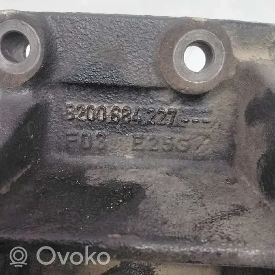 Renault Master II Supporto di montaggio del motore 8200684227