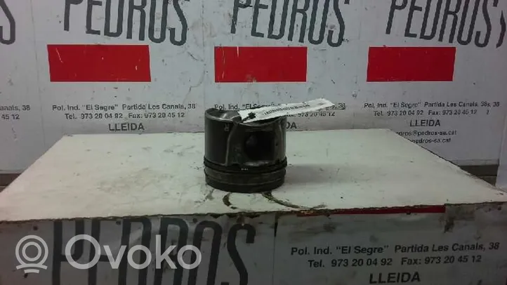 Ford Focus Piston 