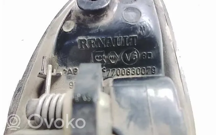 Nissan Interstar Klamka wewnętrzna drzwi przednich 7700830079