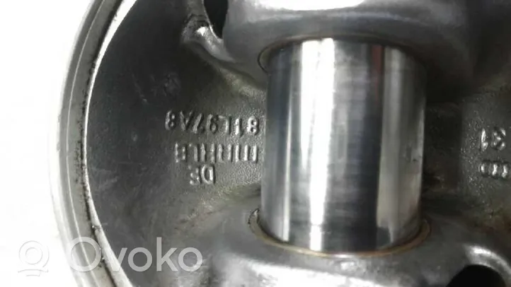 Mitsubishi Outlander Piston 