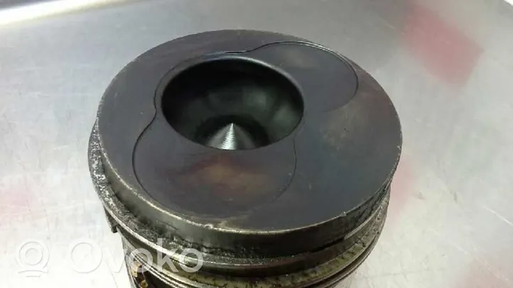 Volkswagen Jetta V Piston 