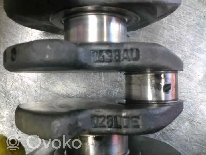 Audi 80 90 B3 Crankshaft 028LDE