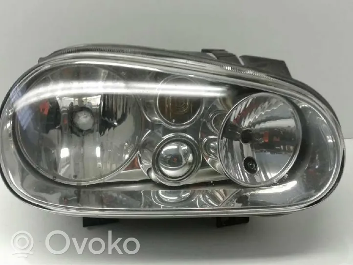 Volkswagen Golf SportWagen Lampa przednia 1J1941018K