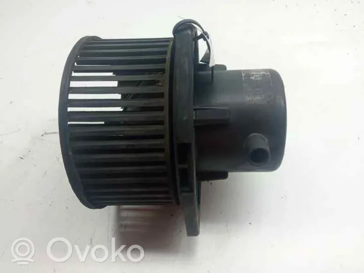 Nissan Vanette Heater fan/blower 