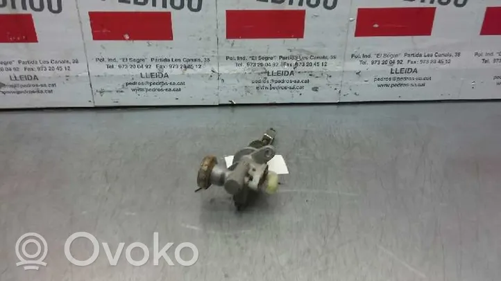 Nissan Navara Główny cylinder sprzęgła 30610EA00A