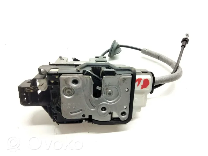 Volvo V40 Serratura portiera anteriore 31440398