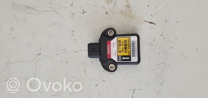 Isuzu D-Max ESP acceleration yaw rate sensor 1745006100