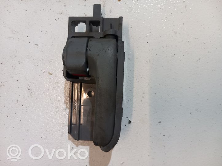 Toyota Hilux (AN10, AN20, AN30) Klamka wewnętrzna drzwi przednich 6927312050