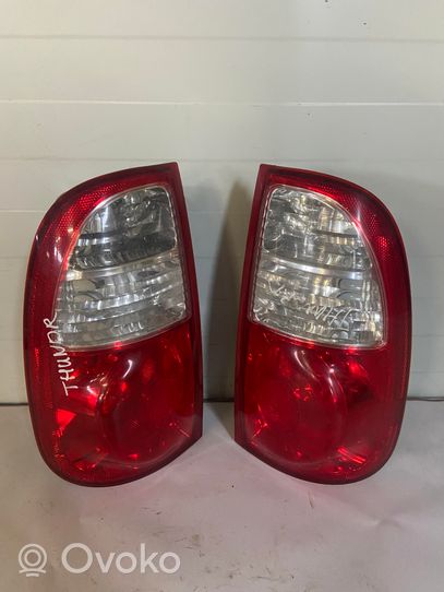 Toyota Tundra I Rear/tail lights 