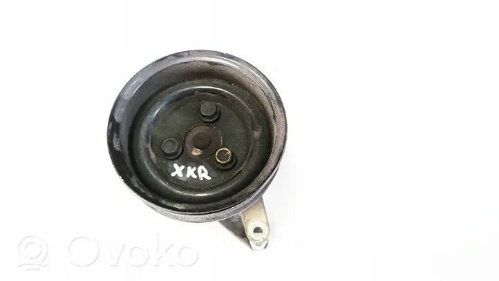 Jaguar XK8 - XKR Pompa wspomagania układu kierowniczego MJA8111BG