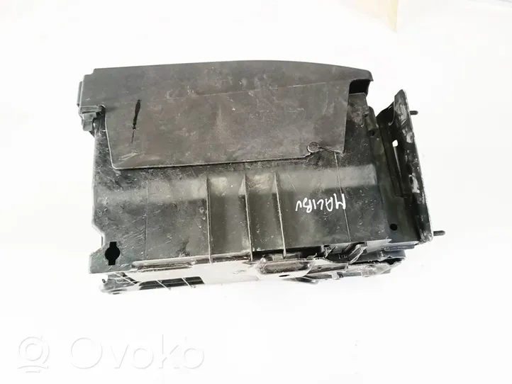 Chevrolet Malibu Battery box tray 20910582