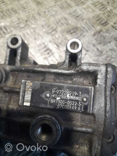 Saab 9-5 Pompe d'injection de carburant à haute pression 8972289193