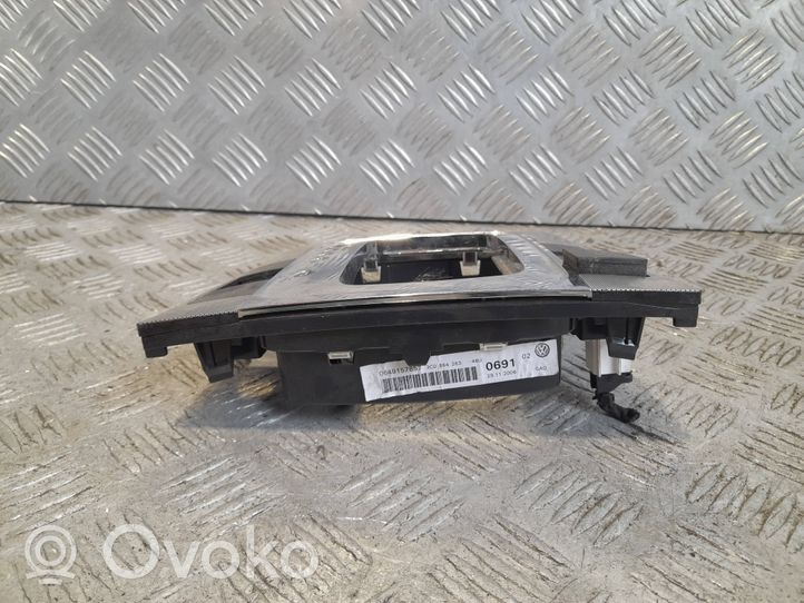 Volkswagen PASSAT B6 Altra parte interiore 3C2713203A