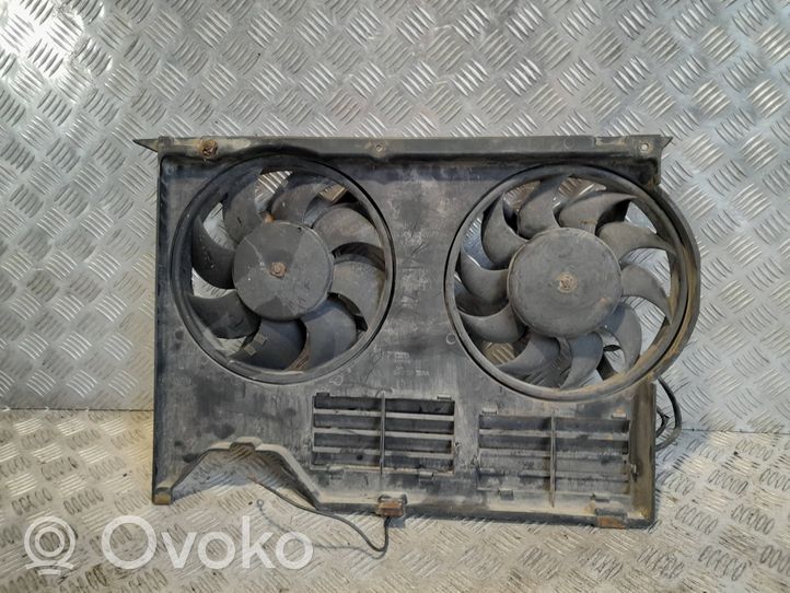 Audi 80 90 S2 B4 Ventilatore di raffreddamento elettrico del radiatore 8A0121207A