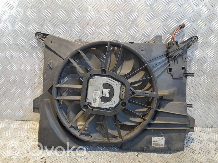 Volvo XC70 Radiator cooling fan shroud 30749760