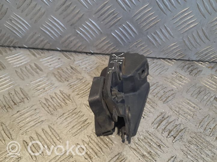 Audi A6 S6 C6 4F Soporte de montaje del parachoques trasero 4F9807891