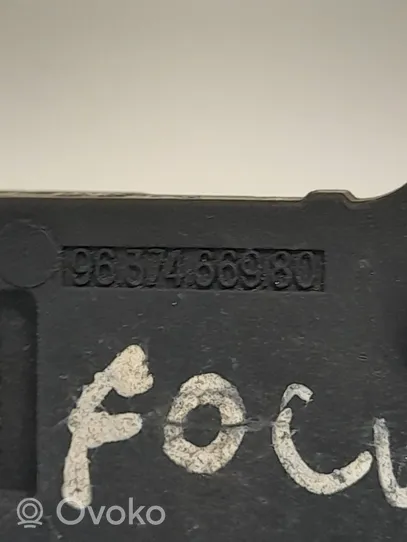 Ford Focus Capteur de position de vilebrequin 9637466980