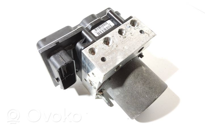 Audi A4 S4 B7 8E 8H ABS-pumppu 8E0910517B