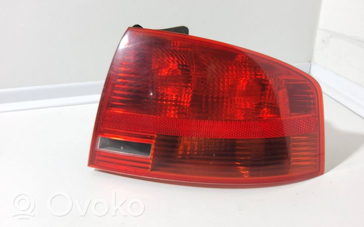 Audi A4 S4 B7 8E 8H Takavalot 8E5945096