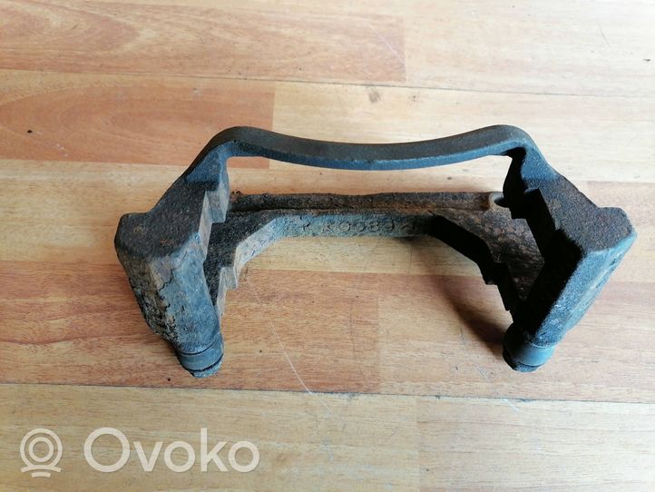 Mazda 6 Plaquette / support d'étrier avant K0089