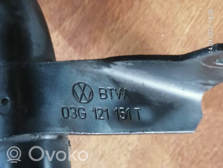 Volkswagen Touran I Tubo flessibile del liquido di raffreddamento del motore 03G121151T