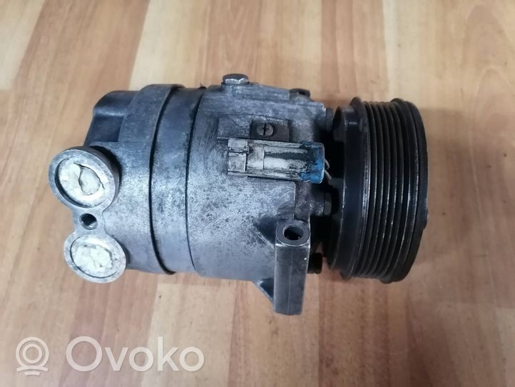 Opel Vectra C Kompresor / Sprężarka klimatyzacji A/C 13265616