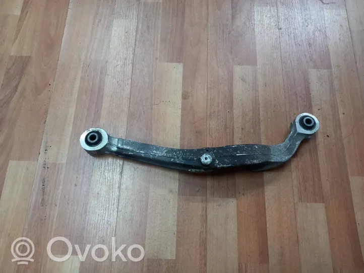 Nissan Qashqai Braccio di controllo sospensione posteriore 55121JD000