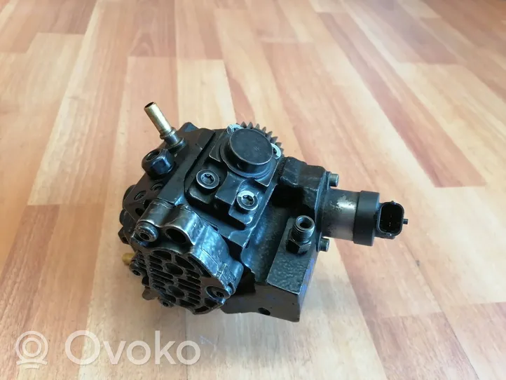 Renault Laguna III Fuel injection high pressure pump 8200690744