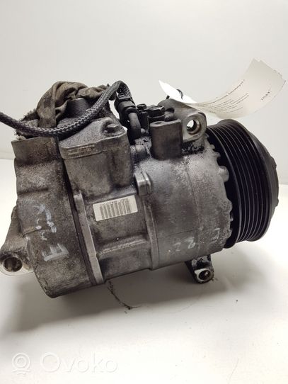 Mercedes-Benz E AMG W212 Compressore aria condizionata (A/C) (pompa) A0022303111