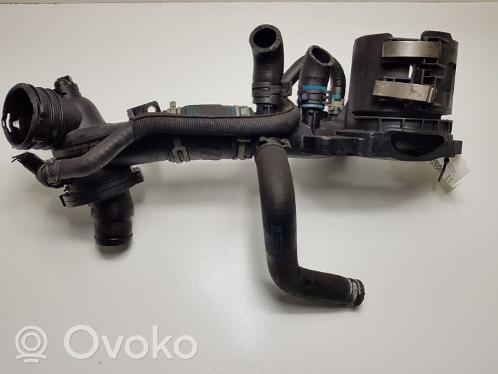 Mercedes-Benz E AMG W212 Termostat / Obudowa termostatu A6512000615