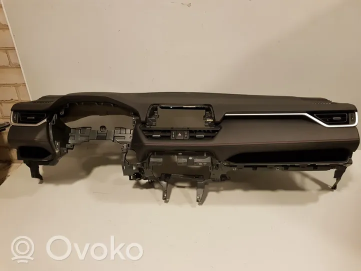 Toyota RAV 4 (XA50) Deska rozdzielcza 5544542040
