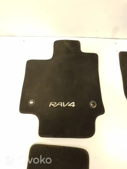 Toyota RAV 4 (XA50) Kit tapis de sol auto 