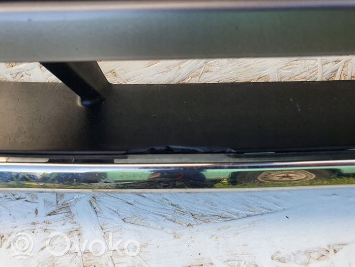 Hyundai Tucson LM Grille calandre supérieure de pare-chocs avant 86351D7100