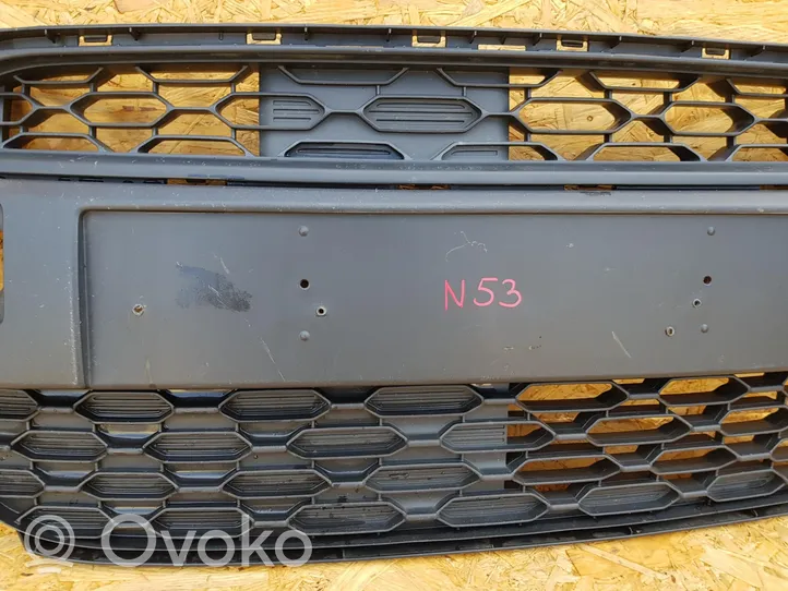 Citroen C1 Maskownica / Grill / Atrapa górna chłodnicy 531120H090