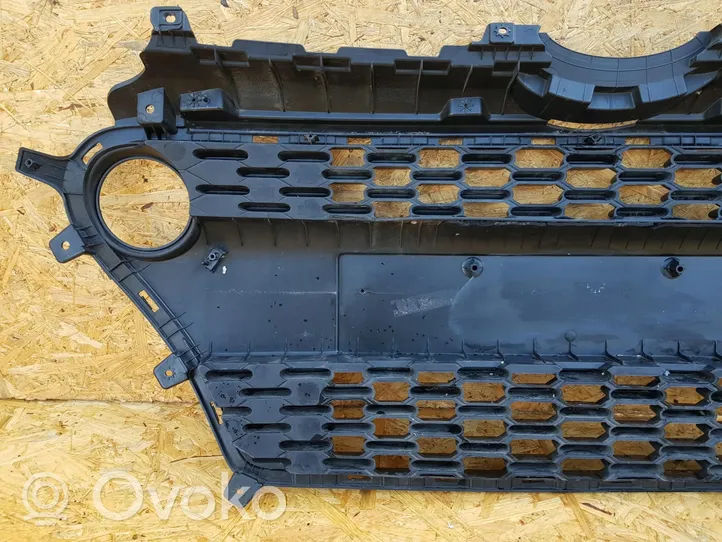 Hyundai i10 Maskownica / Grill / Atrapa górna chłodnicy 86569-B9500