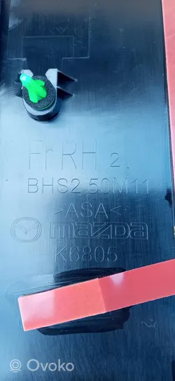Mazda 3 III Etuoven lista (muoto) BHS250M11