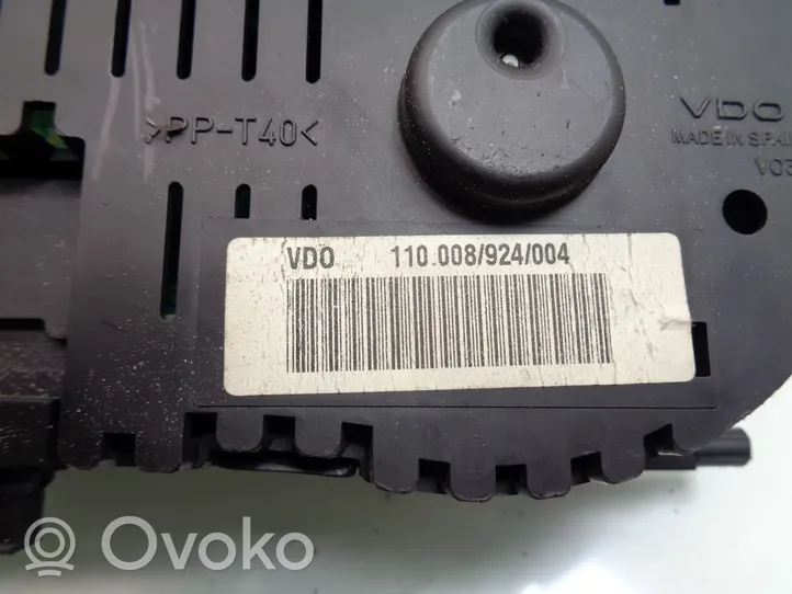 Seat Cordoba (6K) Tachimetro (quadro strumenti) 110008924004