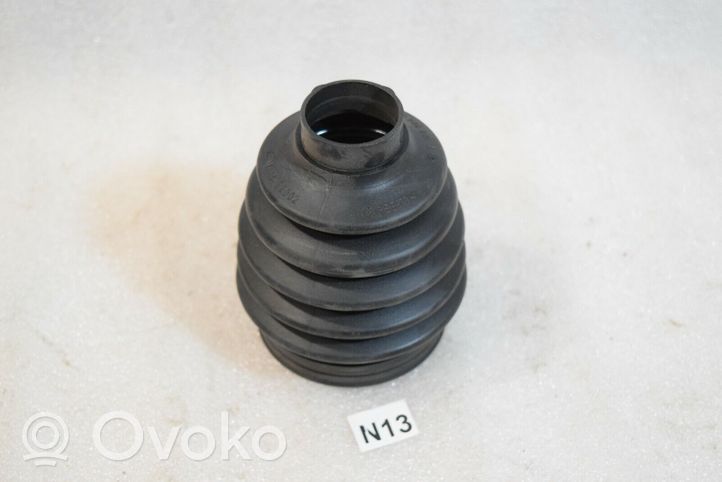 Mercedes-Benz A W168 Joint-soufflet arbre de commande extérieur 1683660291