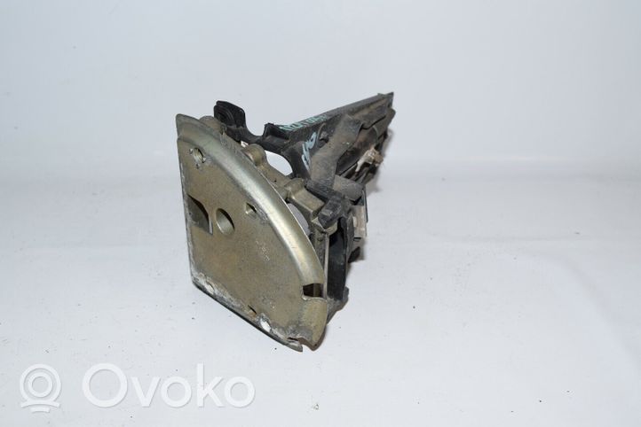 Mercedes-Benz E W211 Element lusterka bocznego drzwi przednich 2038105976