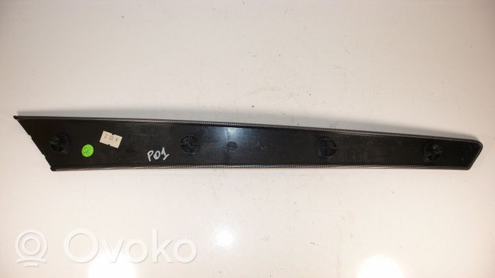 Mercedes-Benz C W203 Rivestimento della portiera posteriore A2037300322