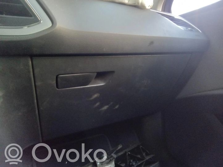 5F1857095 Seat Leon IV Glove box, 47.58 € RRR