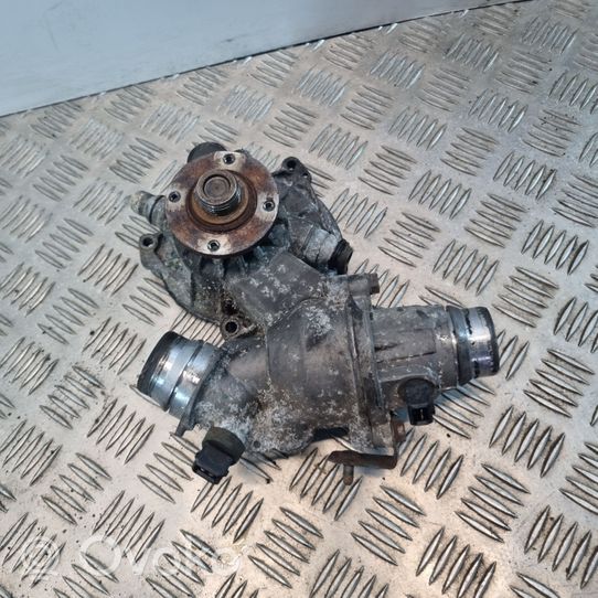 BMW 7 E65 E66 Pompe de circulation d'eau 1162778